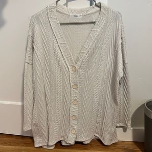 Oversized cardigan/sweater